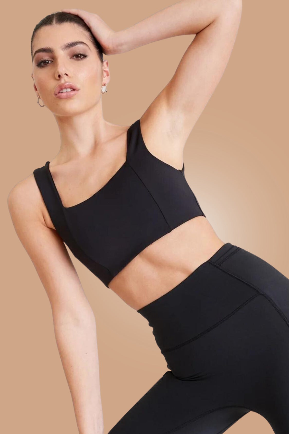 Hustle Square Neck Sports Bra - Black AllFenix