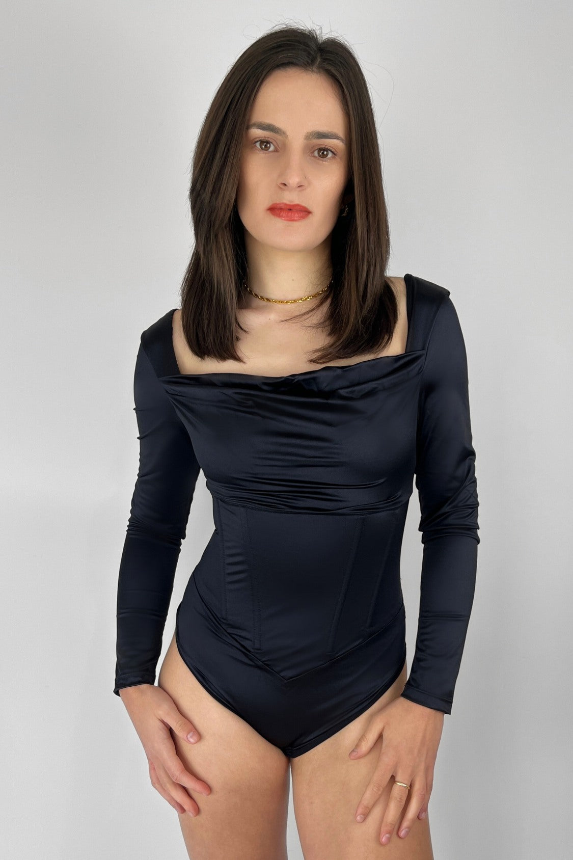 Ava Shaping Bodysuit with Sleeves - Black