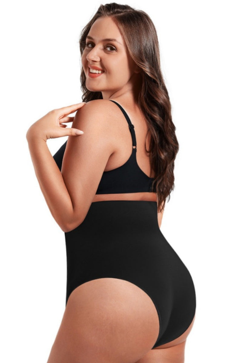 Carmen Underwire Bodysuit - Black  Plus size models, Plus size women, Women