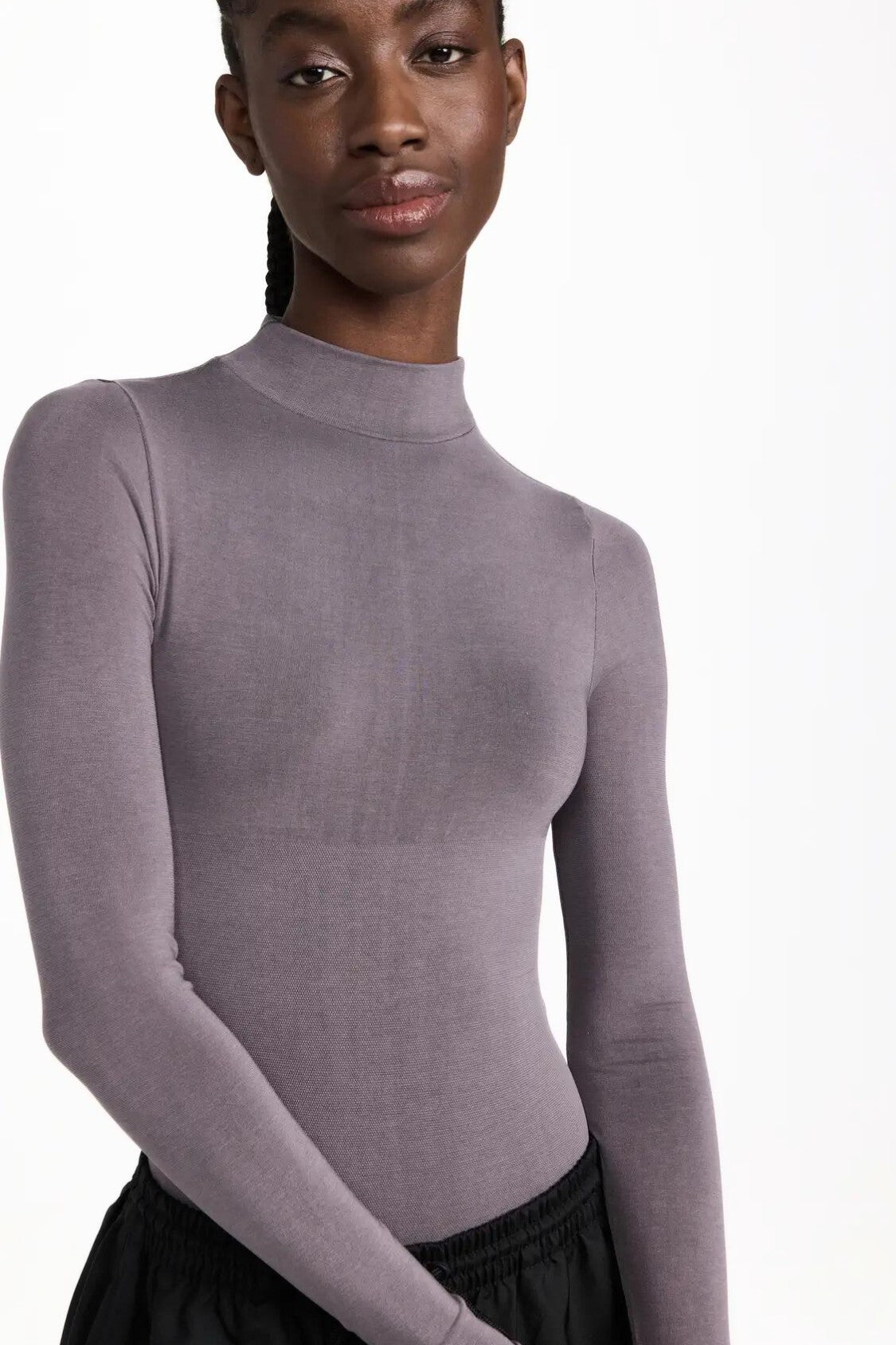 Yummie Women's Madelyn Mock Neck Long Sleeve Shaping Bodysuit Outlast®  Seamless, Black, Small/Medium at  Women's Clothing store