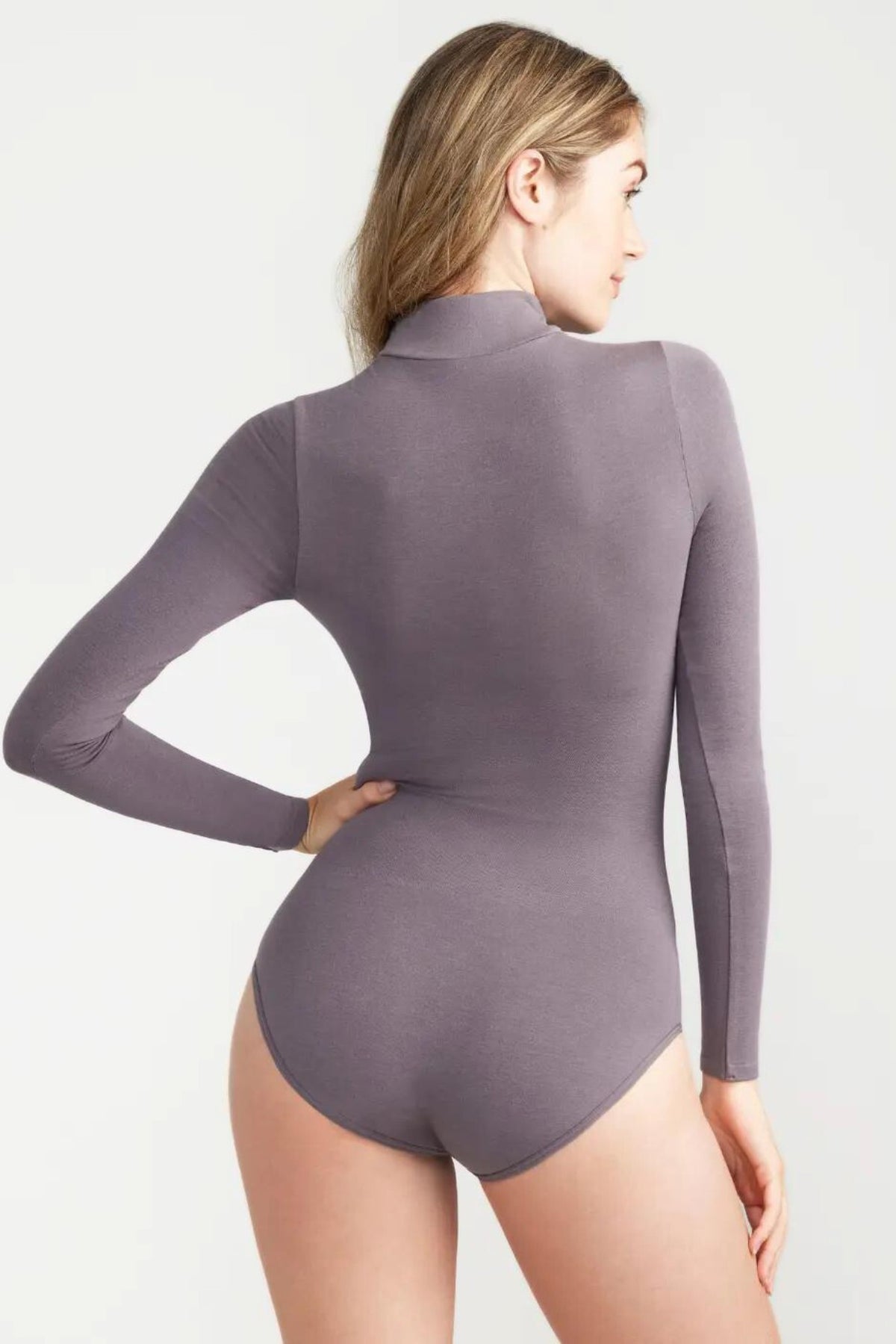 GUUDIA Spandex Seamless Body Shaper Thong Elastic Body Suit For Women With  Control Long Sleeve, Open Crotch, Big U Neck, And Seamless Design Style  231117 From Zhao07, $9.67